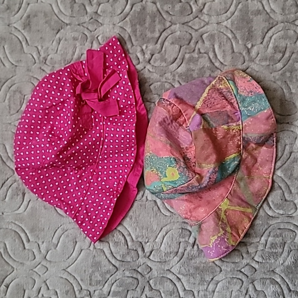 Bundle of baby girl hats 👒